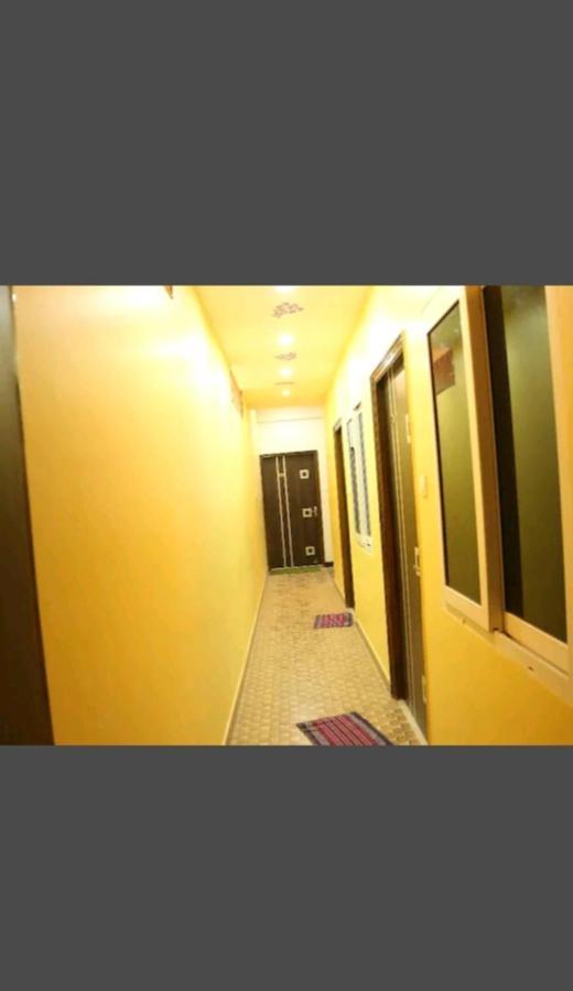 Готель The Banarasi Kothi Варанасі Екстер'єр фото